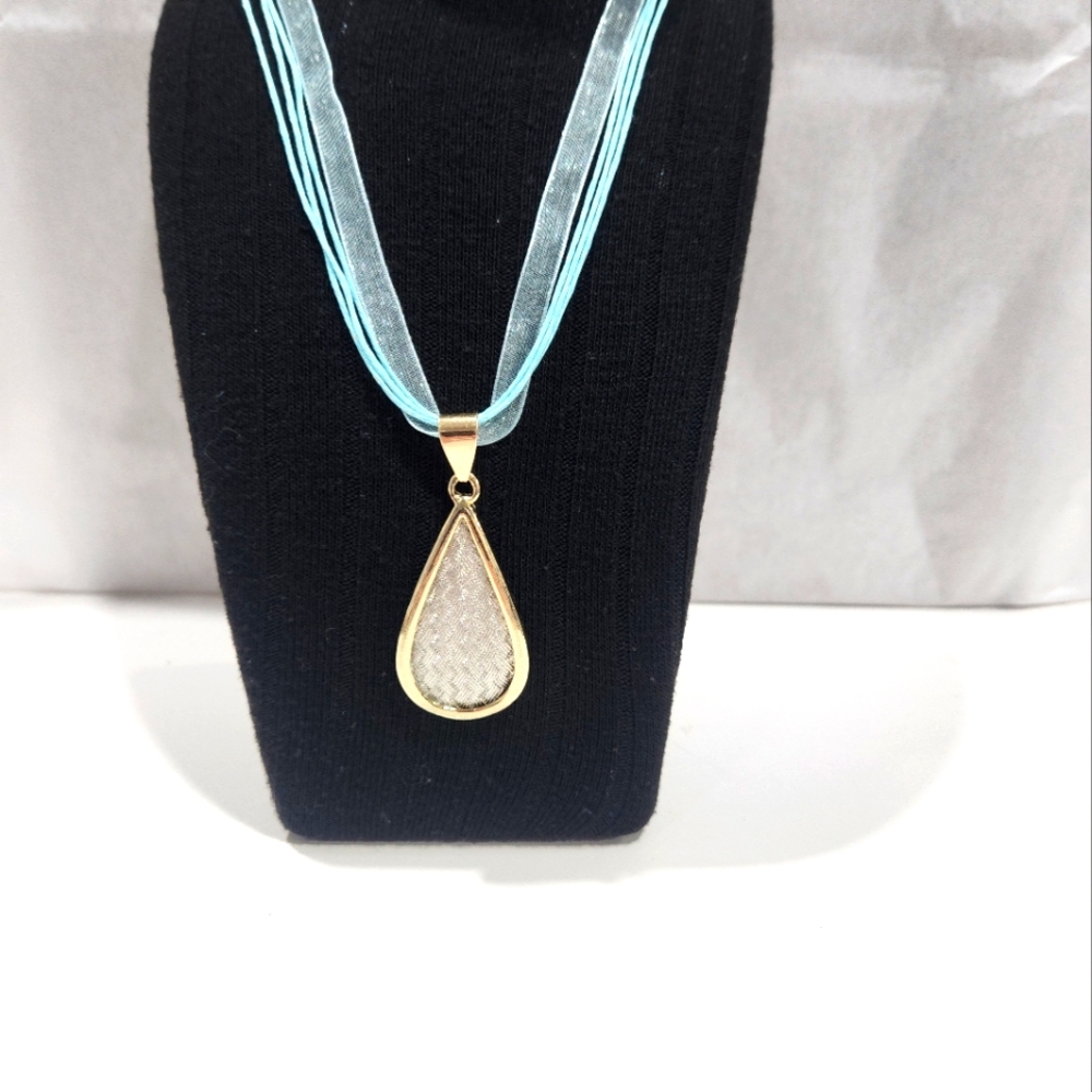 Fashionable Pendant